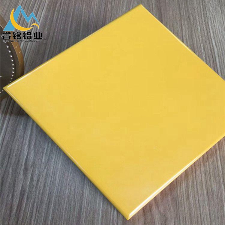 �����X�ΰ�